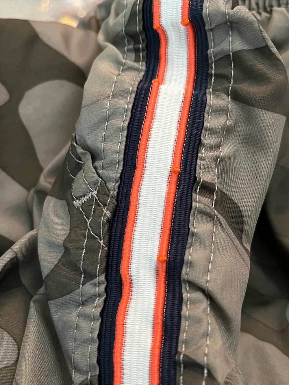 Vintage Osh Kosh Boys Size 4T  Track Pants Camo With Side Stripes lined